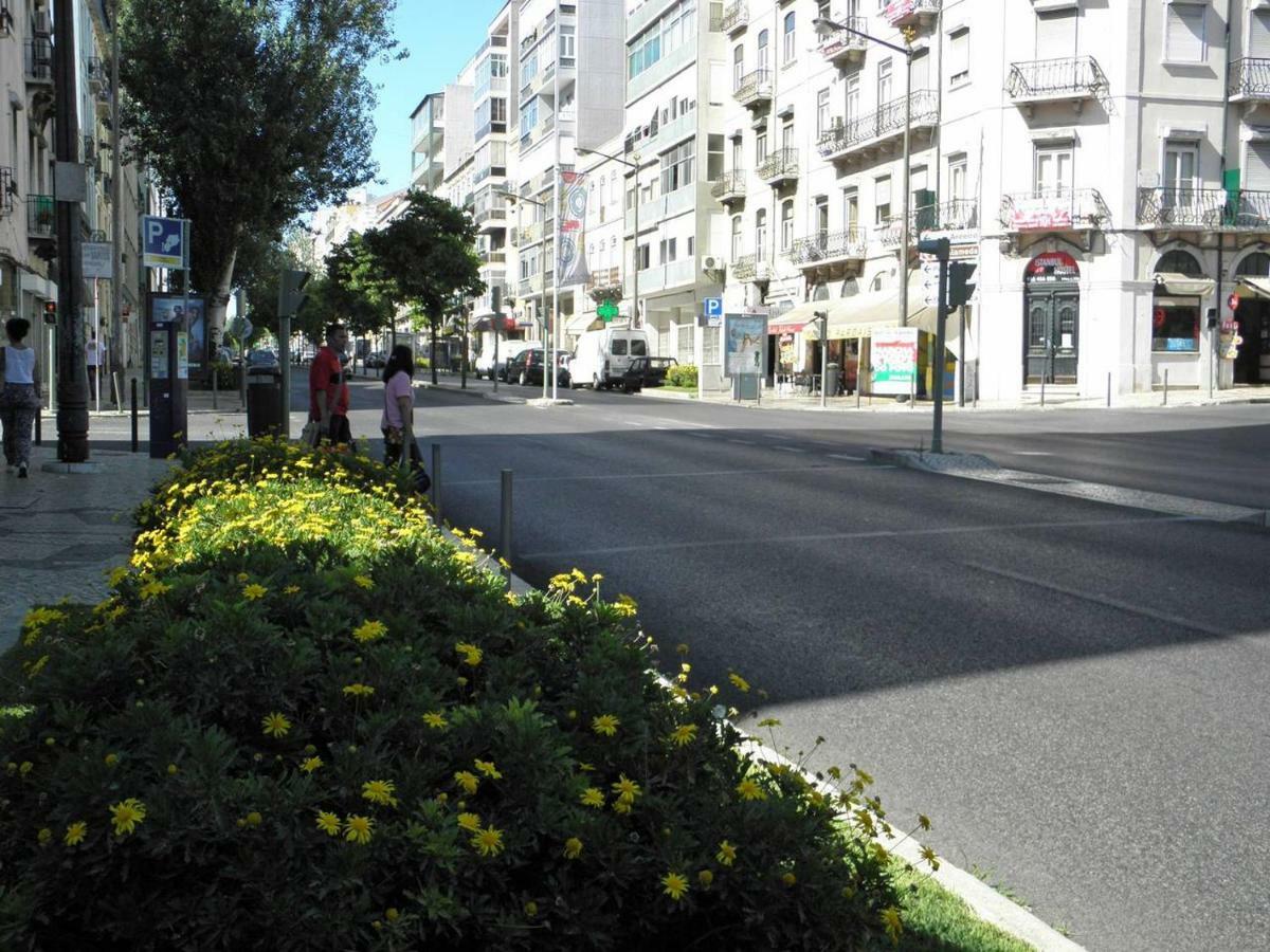 Sunny Orange Garden Apartment In Central Lisboa المظهر الخارجي الصورة