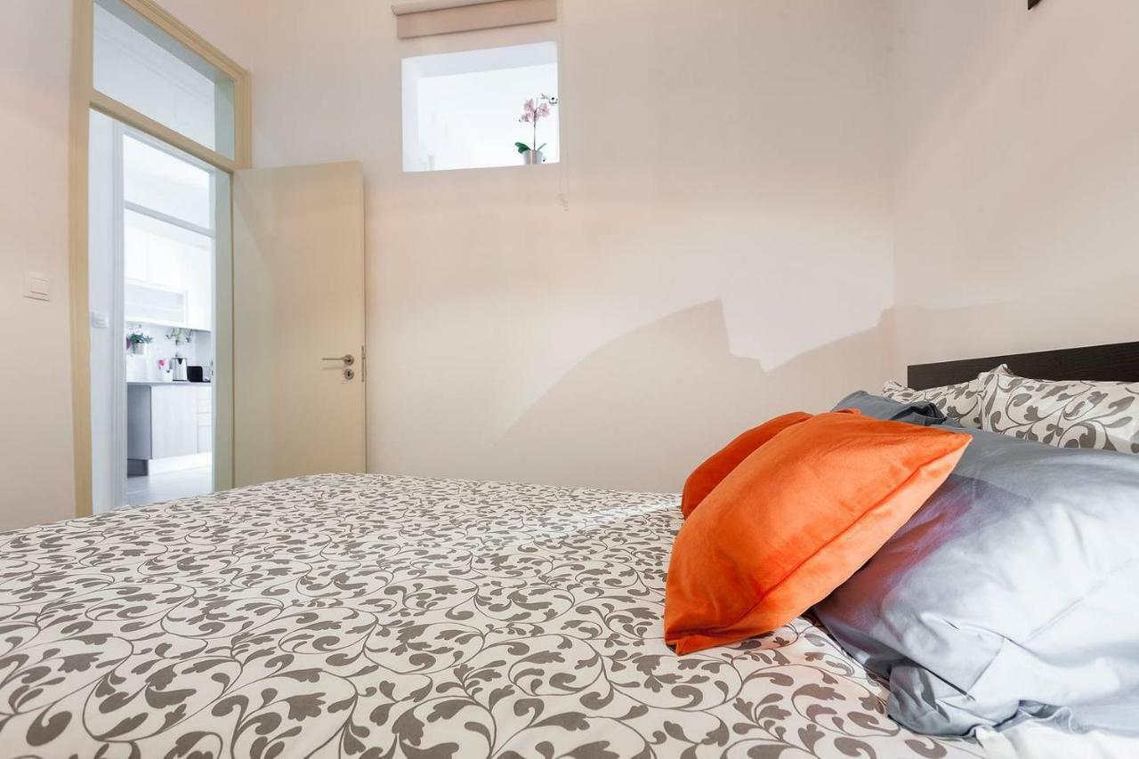 Sunny Orange Garden Apartment In Central Lisboa المظهر الخارجي الصورة