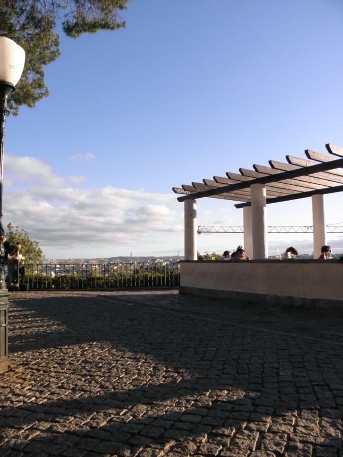 Sunny Orange Garden Apartment In Central Lisboa المظهر الخارجي الصورة